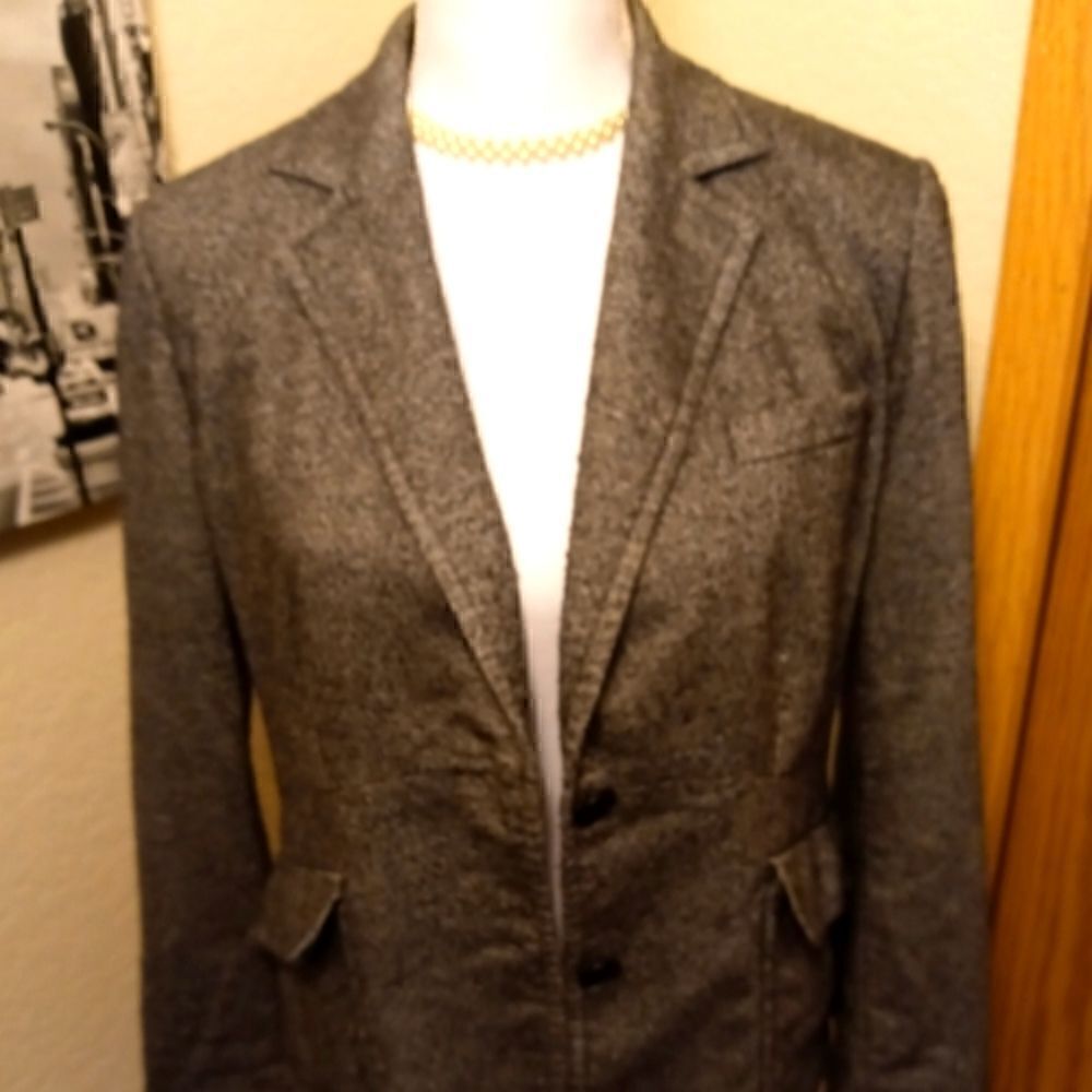 Talbots Wool/Viscose Long Sleeve Blazer w/Paisley lining-Size 10-Nice